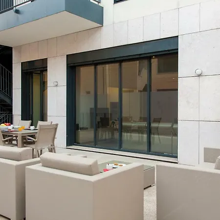 Altido Luxurious And Spacious 1-bed Apt With Huge Terrace By Parque Subway * Lisbon