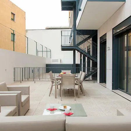 Altido Luxurious And Spacious 1-bed Apt With Huge Terrace By Parque Subway *