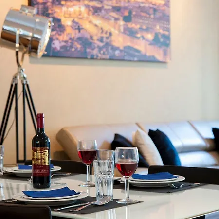 Altido Luxurious And Spacious 1-bed Apt With Huge Terrace By Parque Subway * Lisbon