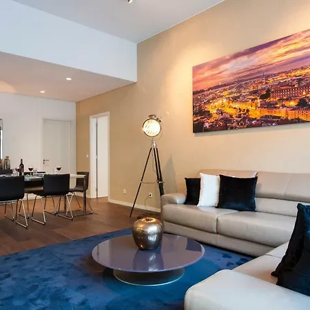 Altido Luxurious And Spacious 1-bed Apt With Huge Terrace By Parque Subway Apartment