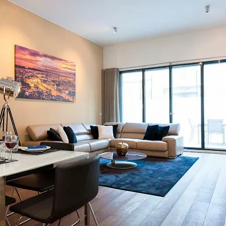 Apartment Altido Luxurious And Spacious 1-bed Apt With Huge Terrace By Parque Subway *