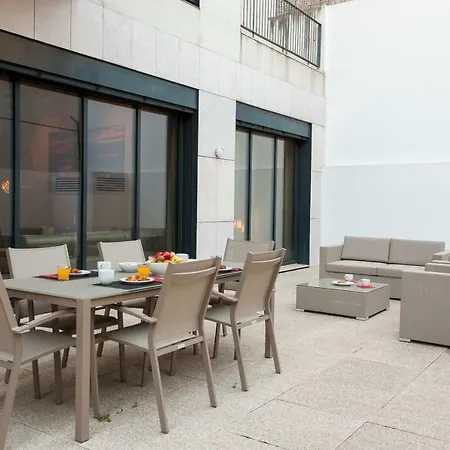 Altido Luxurious And Spacious 1-bed Apt With Huge Terrace By Parque Subway *